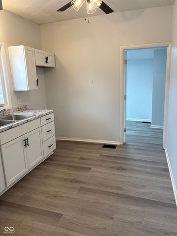 2245 Union Street, Indianapolis, IN 46225