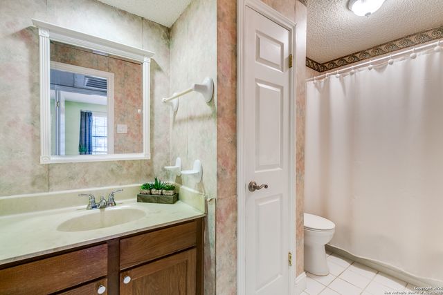 13018 Heimer Rd Apt 210, San Antonio, TX 78216