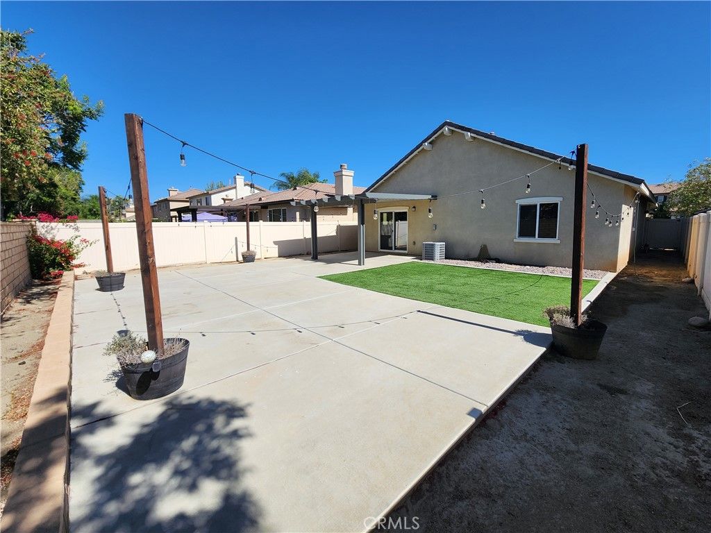 Image 27 of property listing at 1223 Pardee, San Jacinto, CA 92582