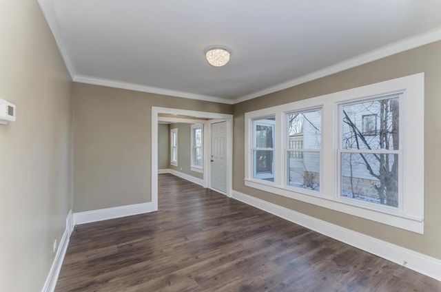 204 S 16th Avenue, Maywood, IL 60153