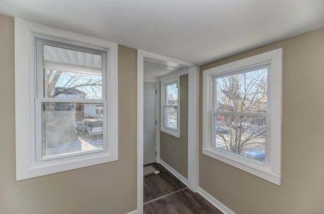 204 S 16th Avenue, Maywood, IL 60153