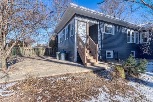 204 S 16th Avenue, Maywood, IL 60153