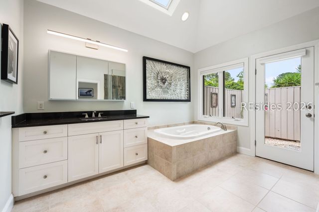 9 Wild Holly Ct, Hilton Head Island, SC 29926
