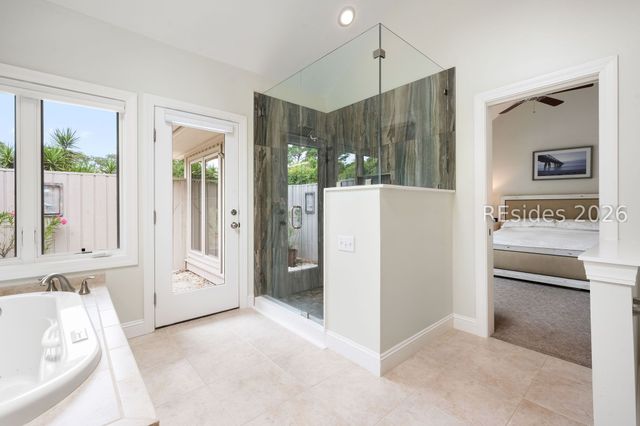 9 Wild Holly Ct, Hilton Head Island, SC 29926