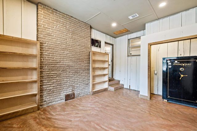 6101 Sullivan, Little Rock, AR 72210