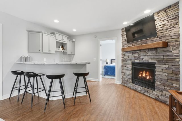 1003 Coral Isle Cove, Fort Wayne, IN 46845
