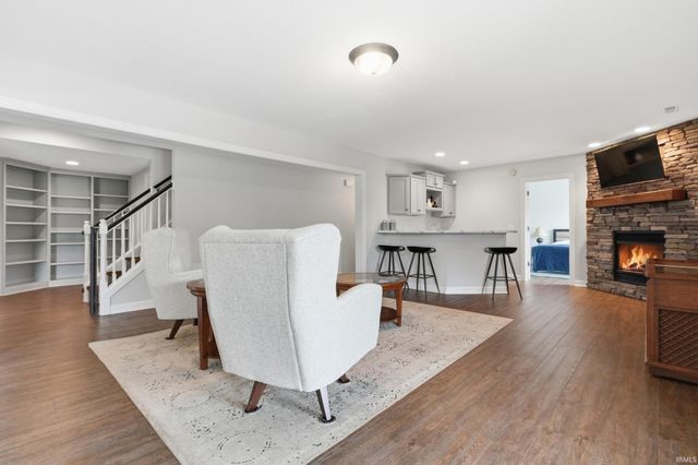 1003 Coral Isle Cove, Fort Wayne, IN 46845
