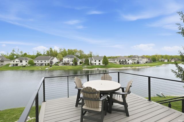 1003 Coral Isle Cove, Fort Wayne, IN 46845