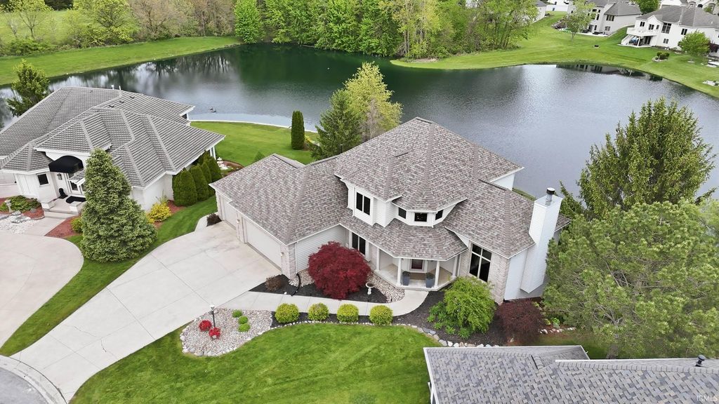 1003 Coral Isle Cove, Fort Wayne, IN 46845