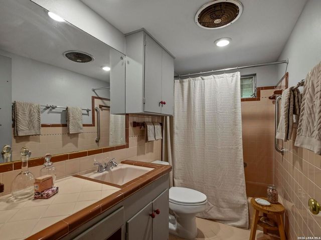 1834 Edgehill Drive, San Antonio, TX 78209