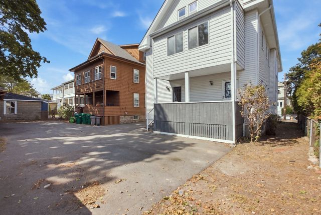 13-15 Carney St 2, Medford, MA 02155