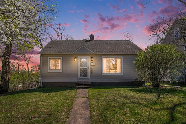 956 College Avenue, Grand Rapids, MI 49503