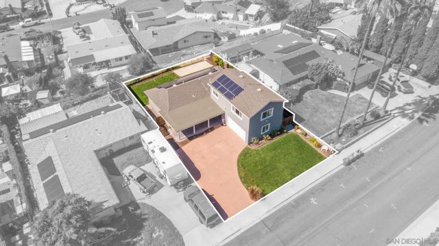 9722 Roe Dr, Santee, CA 92071