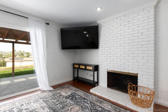 9722 Roe Dr, Santee, CA 92071