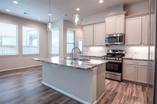 16119 Northern Cardinal Lane, Cypress, TX 77433