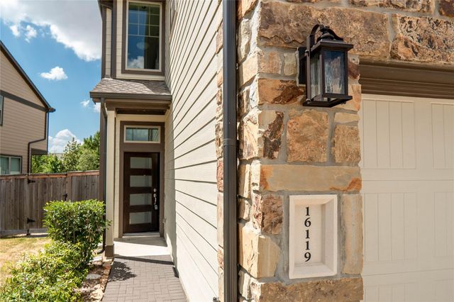16119 Northern Cardinal Lane, Cypress, TX 77433