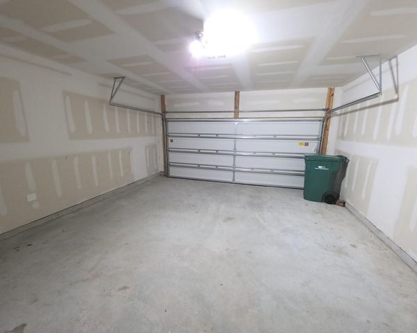 2429 Abbot Brook Drive, Rosharon, TX 77583