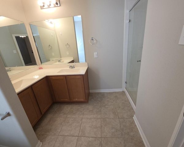 2429 Abbot Brook Drive, Rosharon, TX 77583