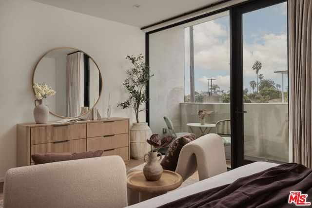 3214 Highland Avenue 4, Santa Monica, CA 90405