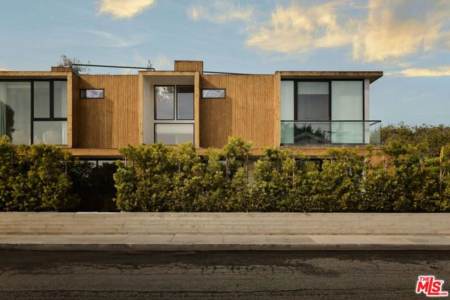 3214 Highland Avenue 4, Santa Monica, CA 90405