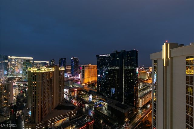 135 East HARMON Avenue 3709, Las Vegas, NV 89109