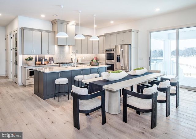 308 GRAYSON CT, Royersford, PA 19468