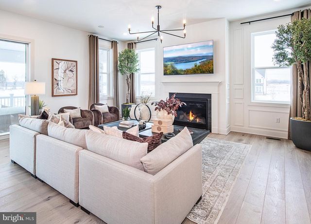 308 GRAYSON CT, Royersford, PA 19468