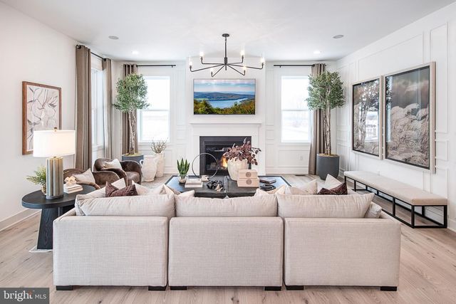 308 GRAYSON CT, Royersford, PA 19468