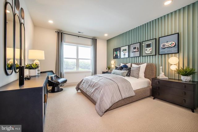 308 GRAYSON CT, Royersford, PA 19468