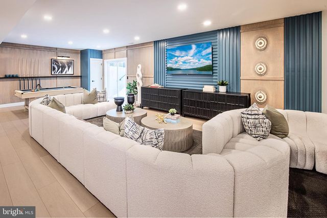 308 GRAYSON CT, Royersford, PA 19468