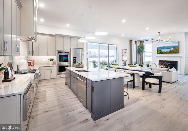 308 GRAYSON CT, Royersford, PA 19468