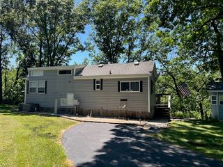 2795 E 28th Lot 141 Road, Seneca, IL 61360