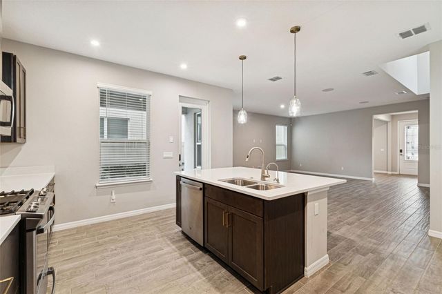 4122 SHEPPERDS HOLLOW ALLEY, Winter Garden, FL 34787