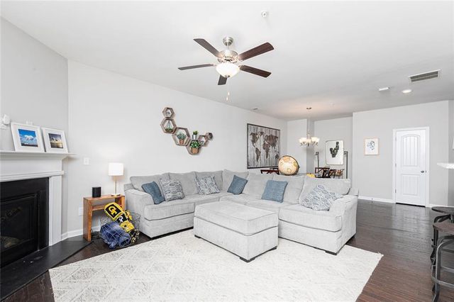 584 Bright SW Street, Marietta, GA 30064