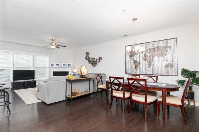 584 Bright SW Street, Marietta, GA 30064