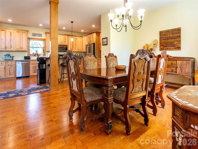 86 Crossings Circle, Fairview, NC 28730