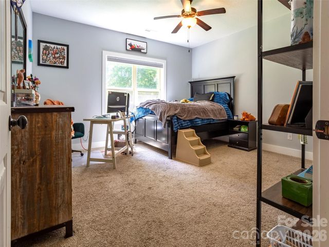 86 Crossings Circle, Fairview, NC 28730