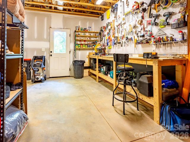 86 Crossings Circle, Fairview, NC 28730