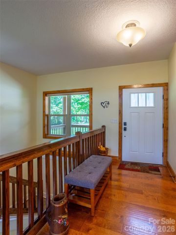86 Crossings Circle, Fairview, NC 28730