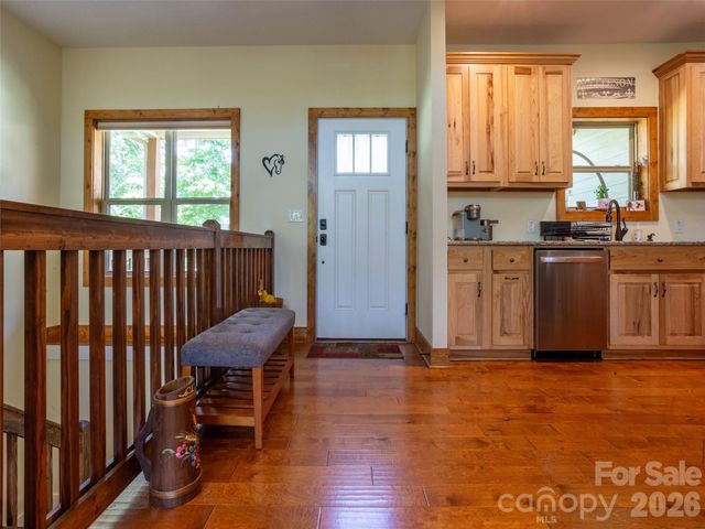 86 Crossings Circle, Fairview, NC 28730