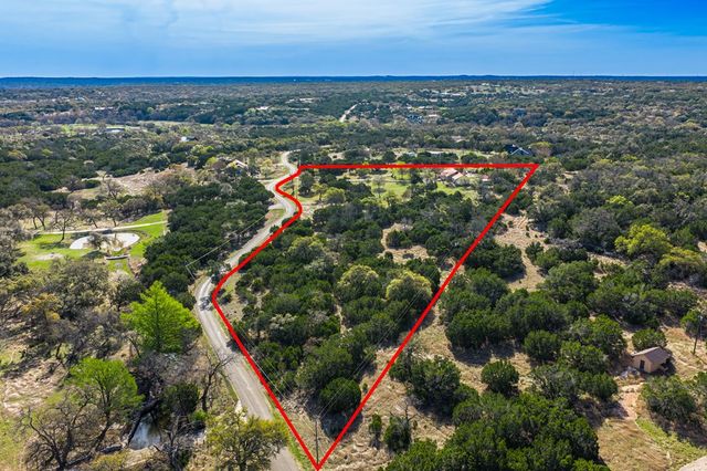 377 Shin Oak Way, Kerrville, TX 78028