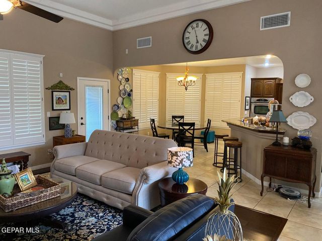 797 MAXEY MARIE Drive, El Paso, TX 79932