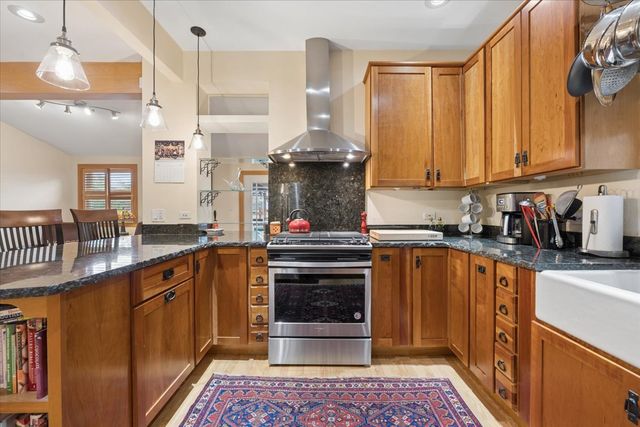 4334 N Mason Avenue, Chicago, IL 60634