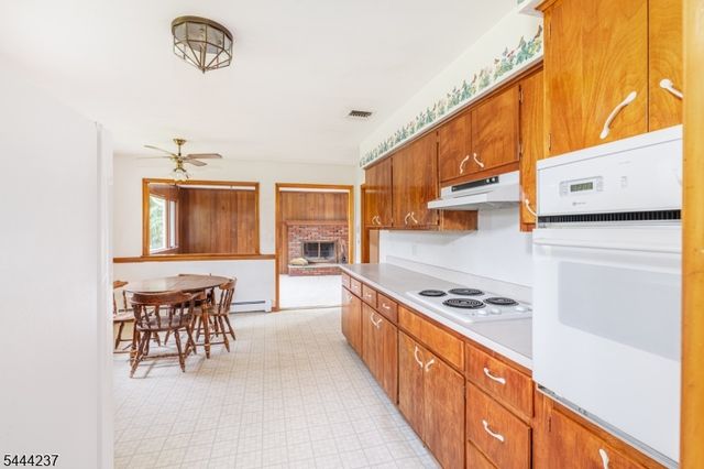 517 County Rd 517, Vernon Twp., NJ 07461