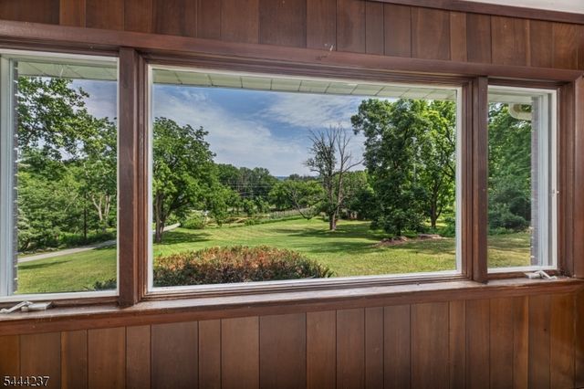 517 County Rd 517, Vernon Twp., NJ 07461