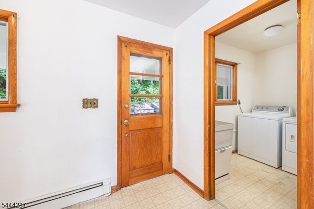 517 County Rd 517, Vernon Twp., NJ 07461