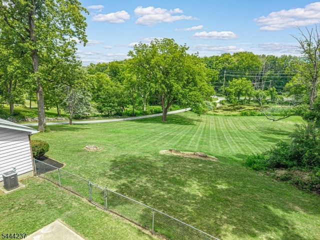 517 County Rd 517, Vernon Twp., NJ 07461