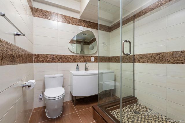 99-72 66th Road 1Z, Rego Park, NY 11374