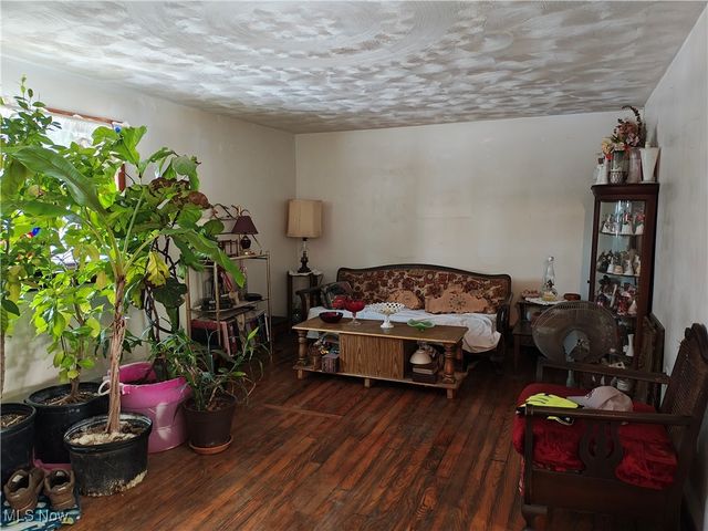 7407 Jefferson Road, Ashtabula, OH 44004