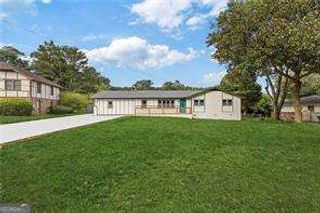 237 Sandra Drive NW, Lilburn, GA 30047